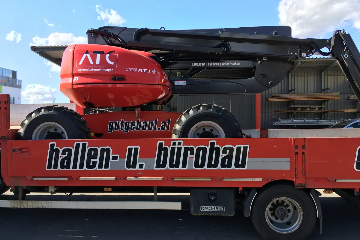Arbeitsgelenksbühne der Marke MANITOU 160 ATJ