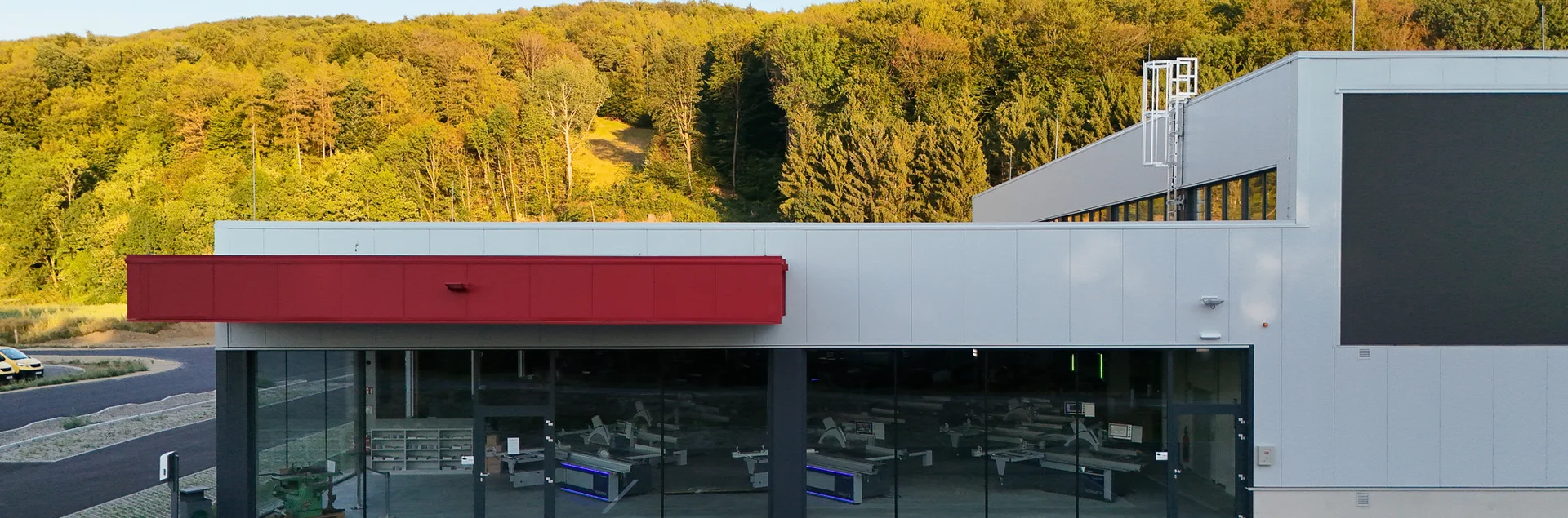 Neubau / Ausstellungshalle / Lagerhalle