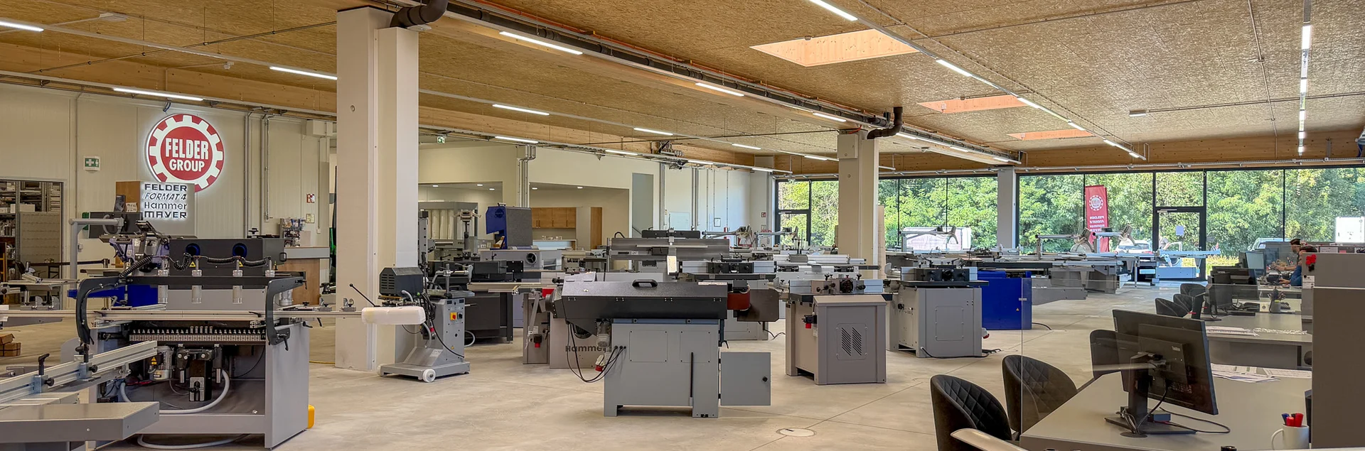 Neubau / Ausstellungshalle / Lagerhalle