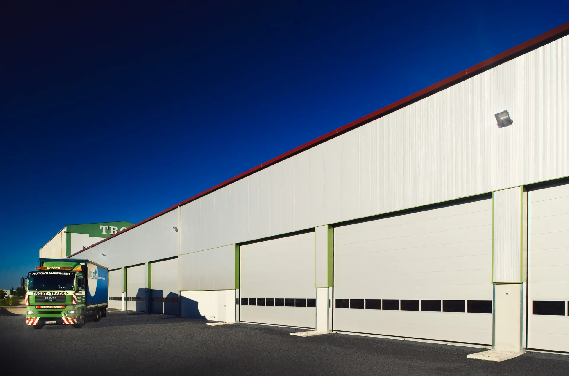 Neubau / Kranhalle & Einstellhalle