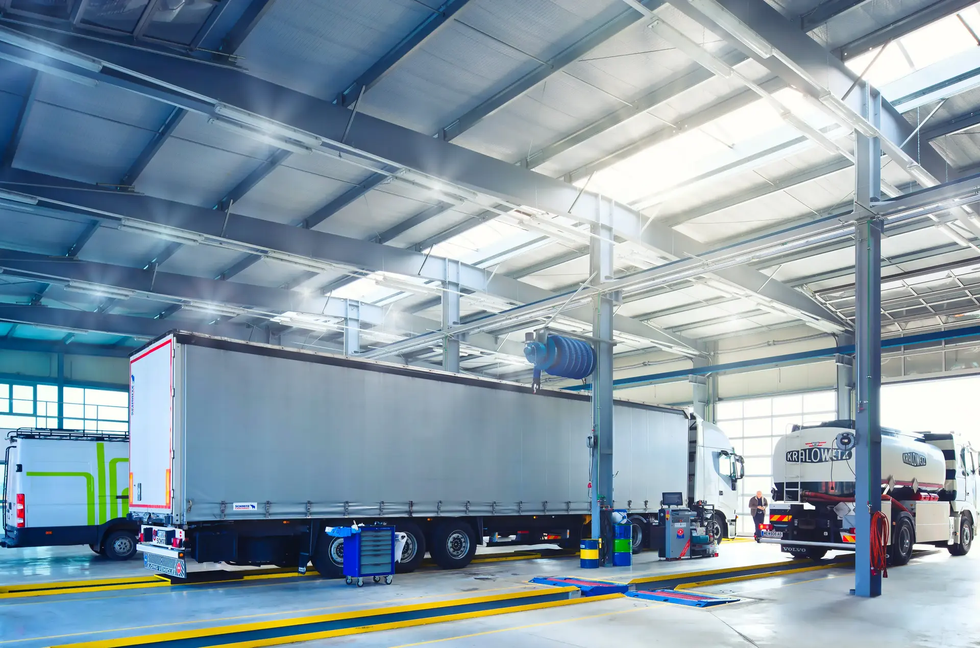 Neubau / Betriebsgebäude