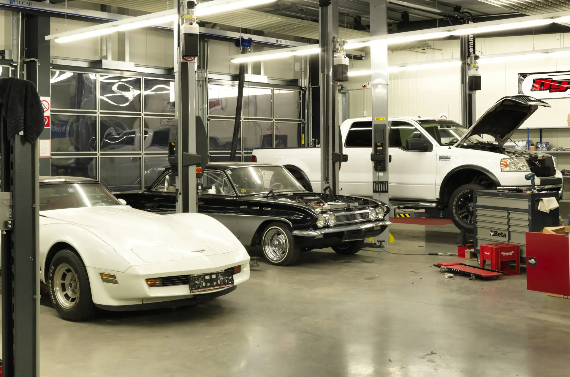 Neubau / Austtelungshalle / Werkstätte