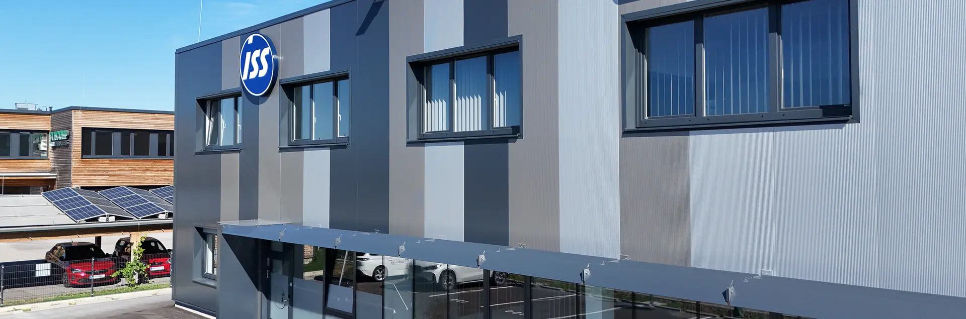 Neubau / Büroflächen & Logistikhalle