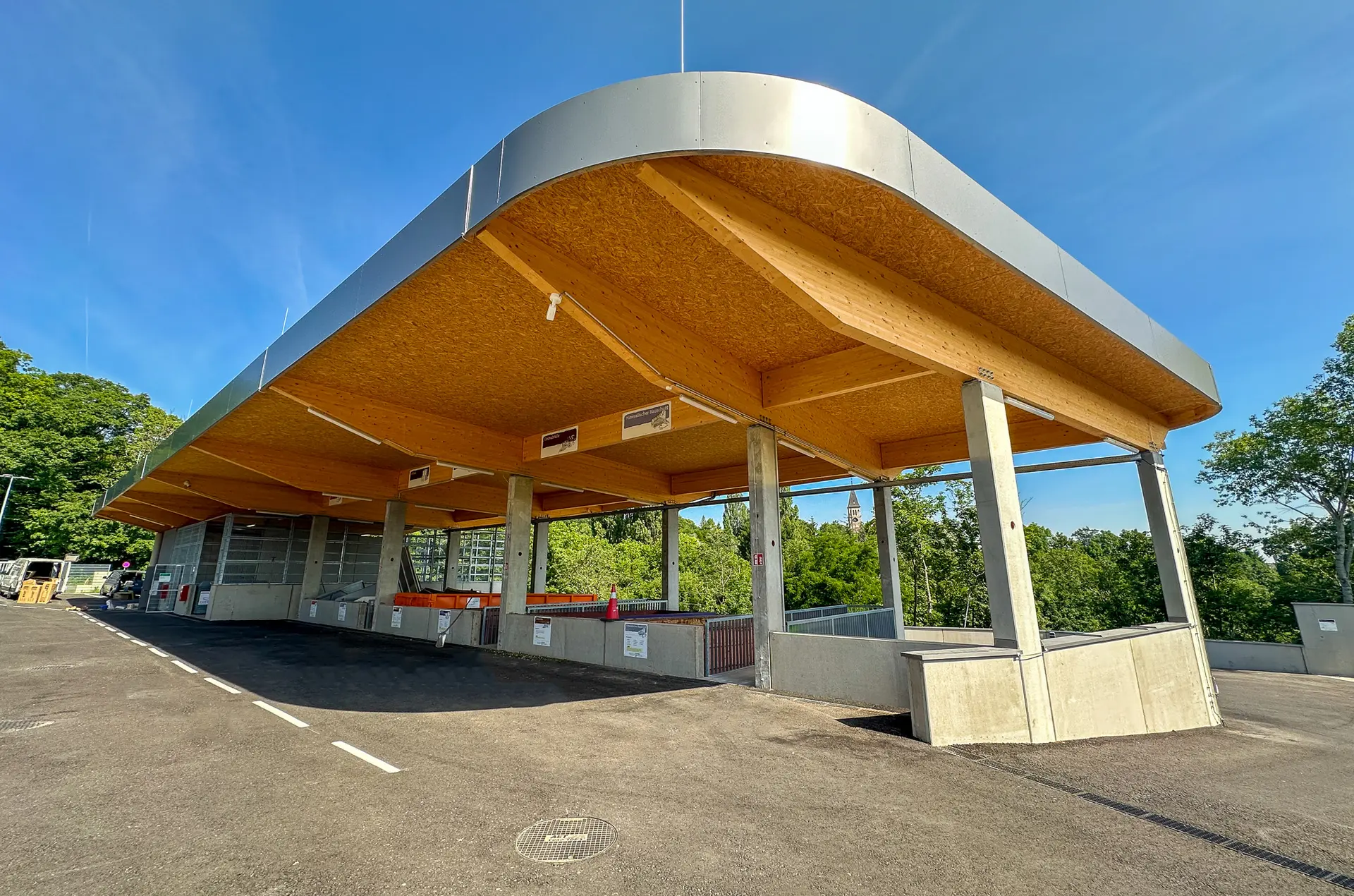 Neubau / Dachkonstruktionen von ATC Holzbau