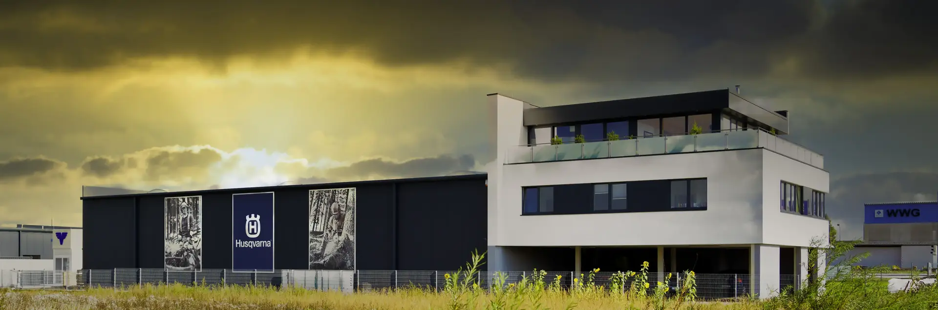 Neubau Betriebsgebäude + Zubau