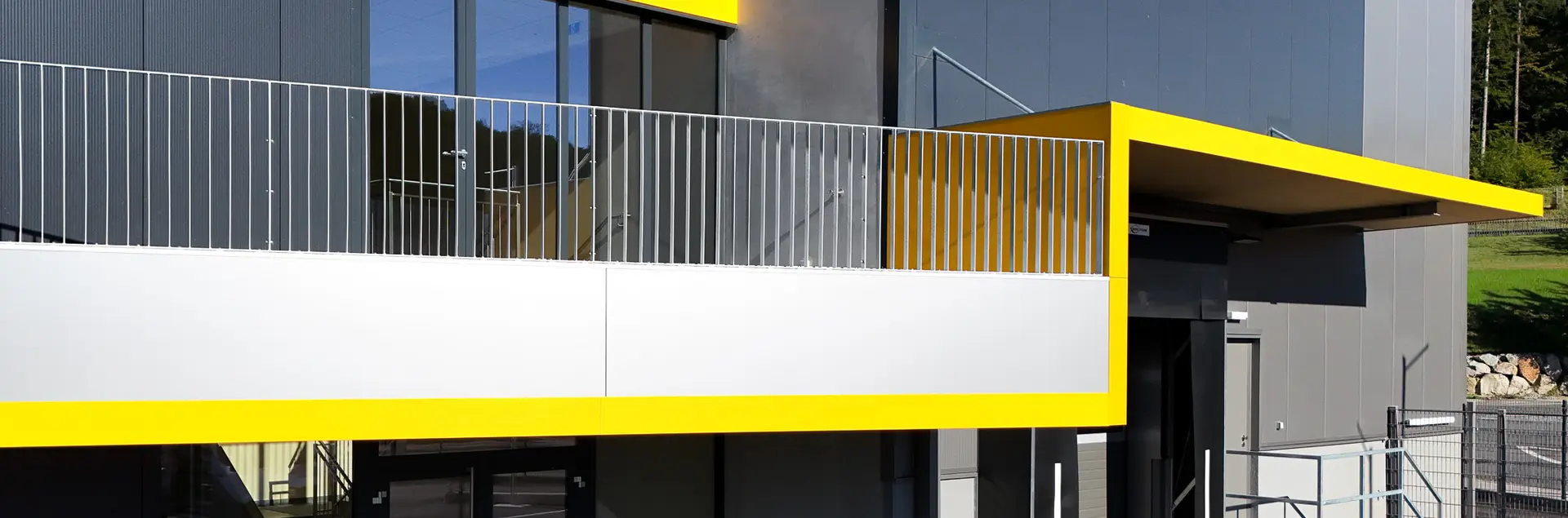 Neubau / Logistikhalle & Büros