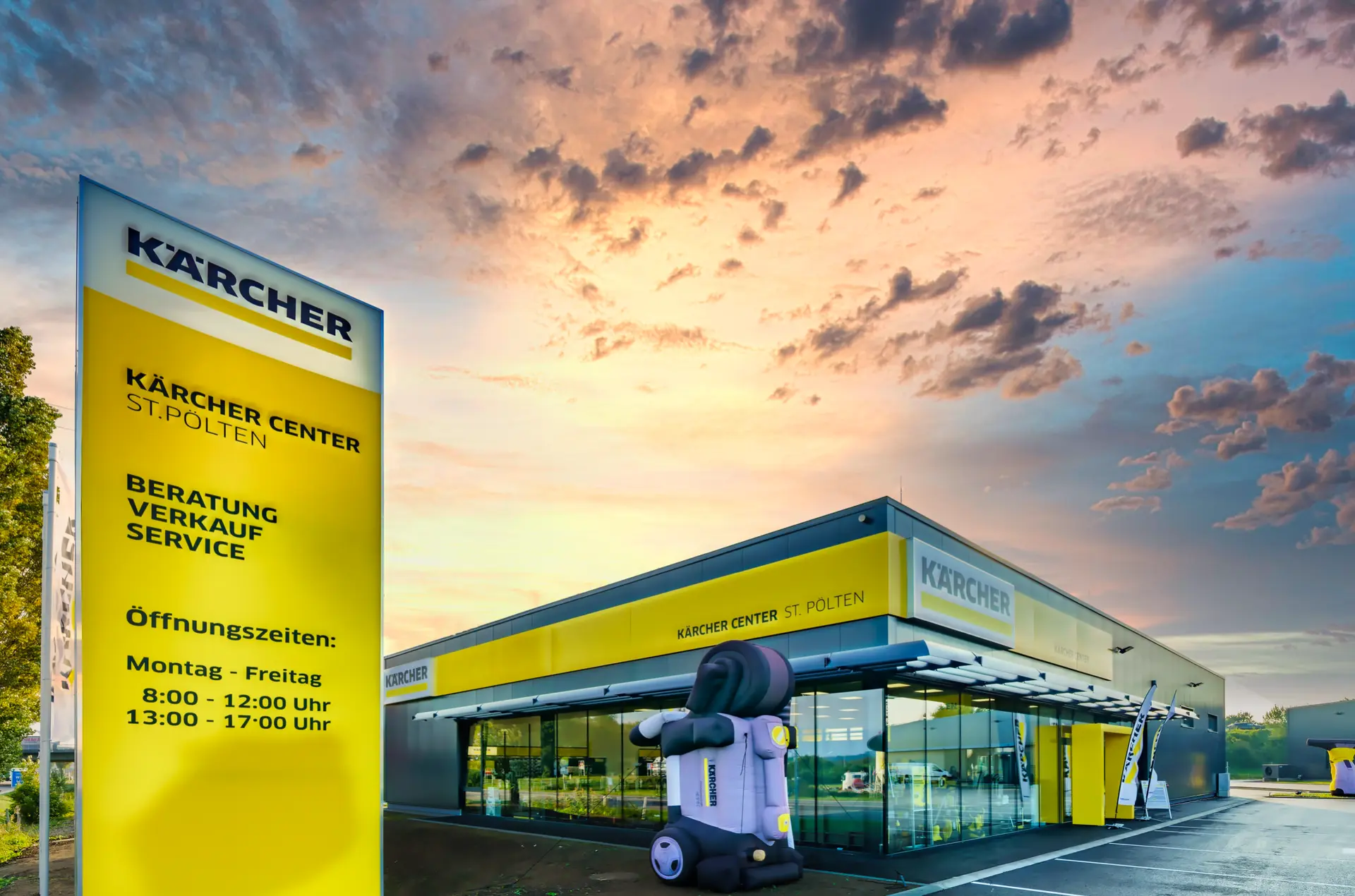 Neubau / Verkaufshalle / Büros / Werkstätte