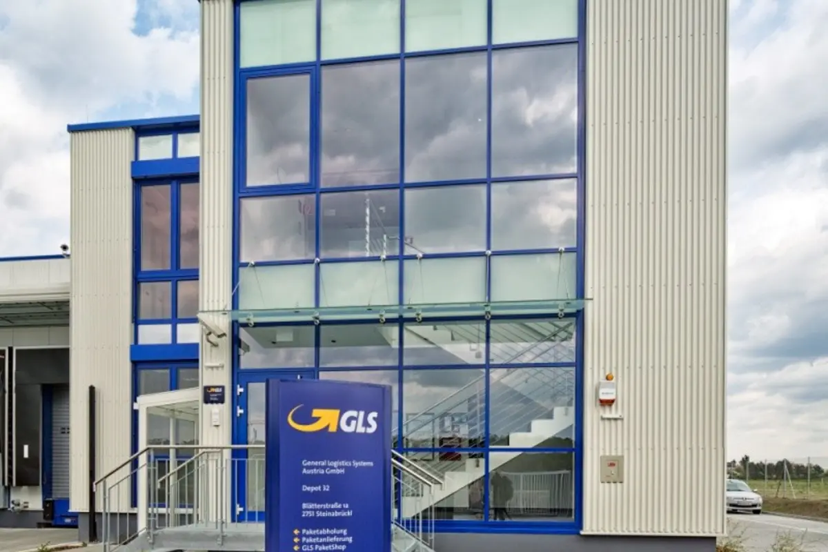 GLS Steinabrückl außen