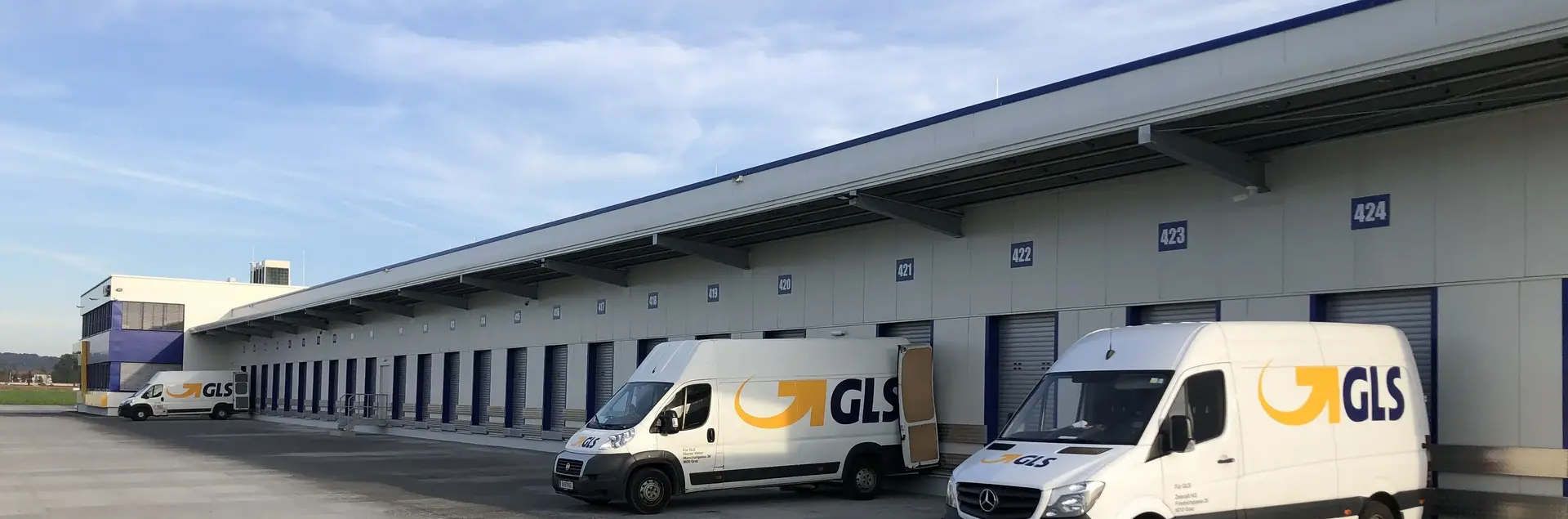 Neubau / Lager- & Logistikhalle / Bürogebäude