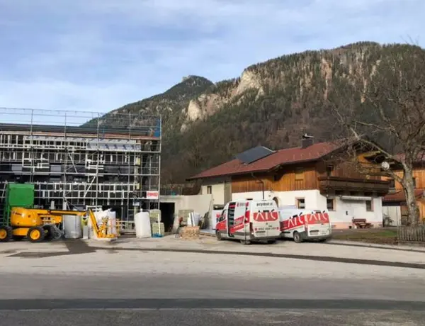 Pfluger mit ATC Montagebussen